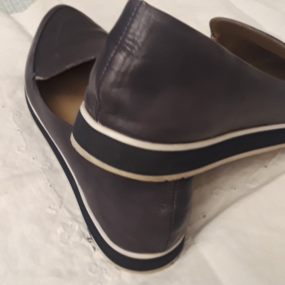 Kenneth Cole Flats! - Picture 3 of 7